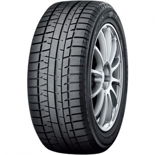 Yokohama iceGuard Studless iG50 + 215/55 R17 94Q